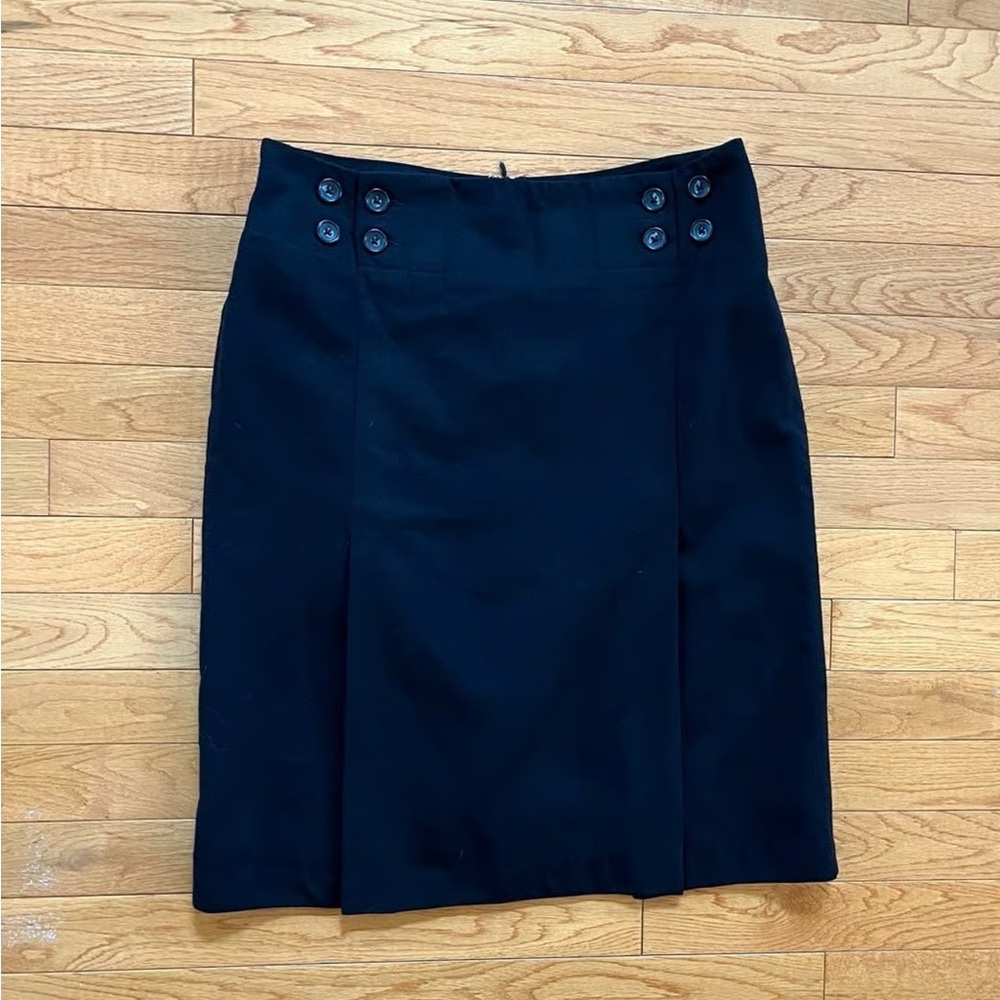 Banana Republic Black Button Skirt size: 4